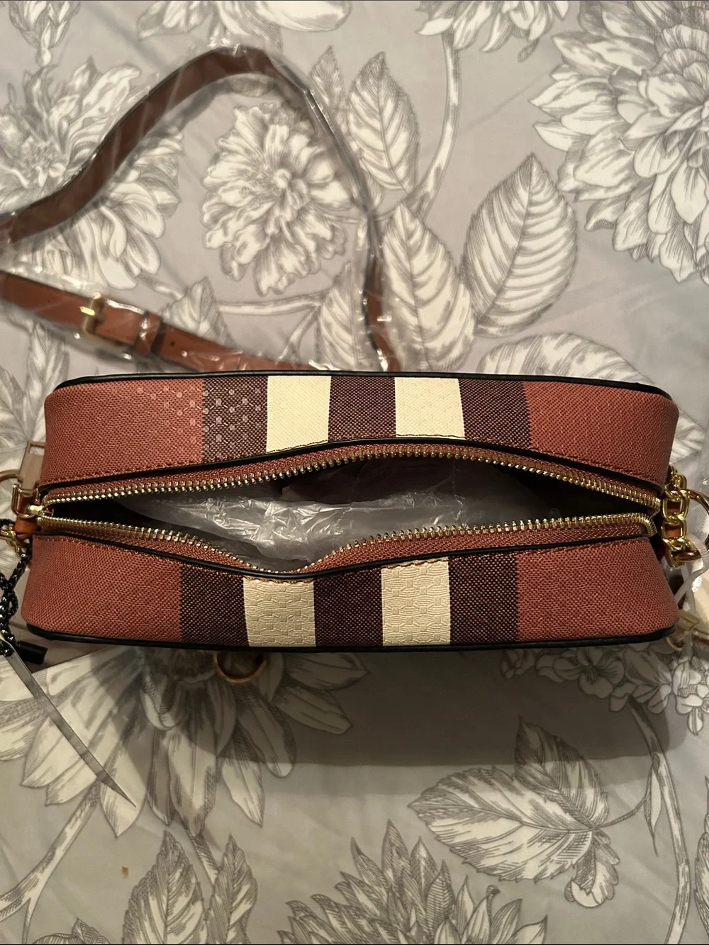 N/A stylish brown